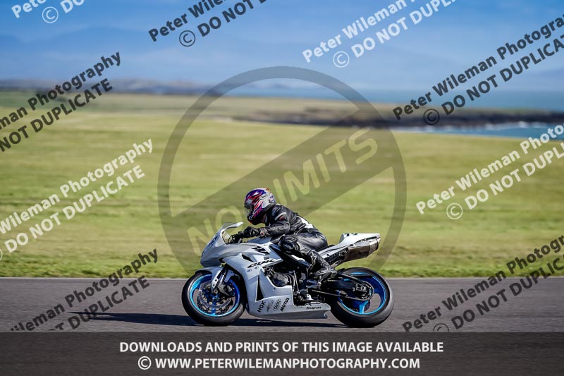 anglesey no limits trackday;anglesey photographs;anglesey trackday photographs;enduro digital images;event digital images;eventdigitalimages;no limits trackdays;peter wileman photography;racing digital images;trac mon;trackday digital images;trackday photos;ty croes